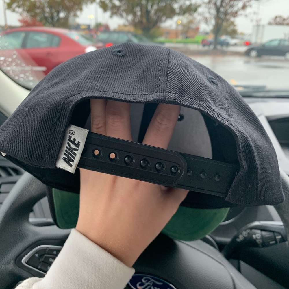 90s Deadstock Nike hat - Picture 2 of 4